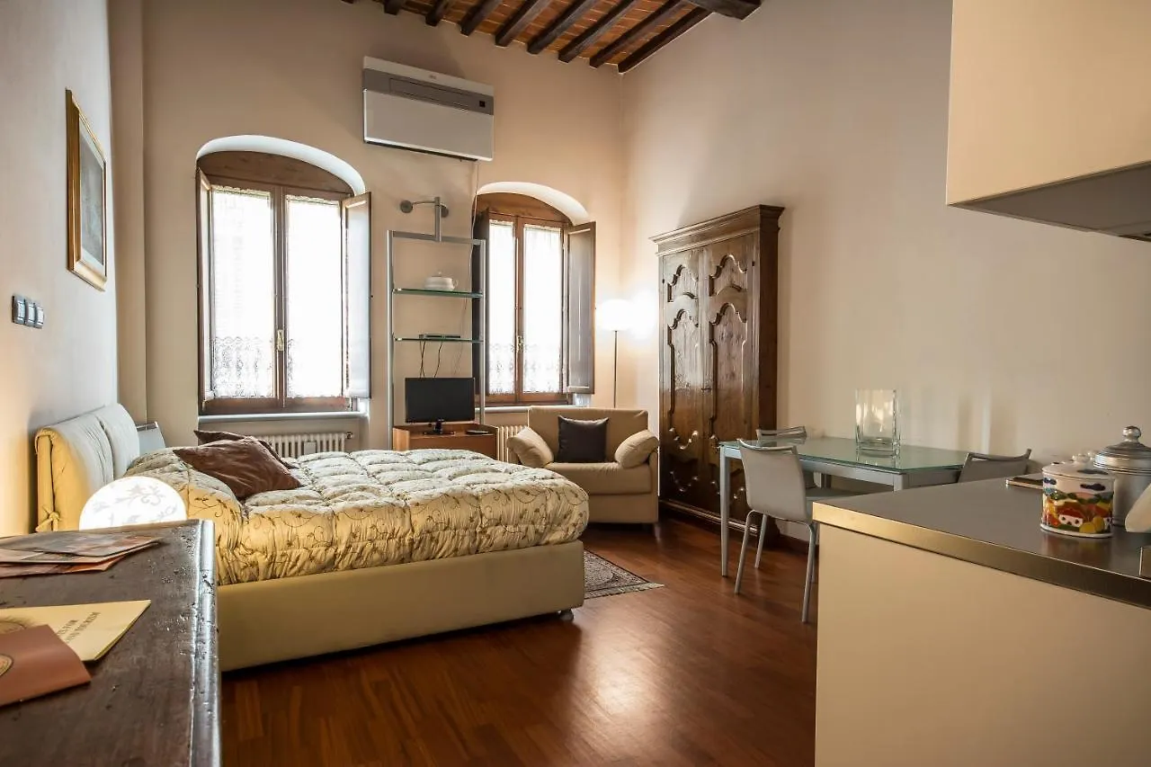 La Corte Del Re Suite & Rooms Arezzo Guest house