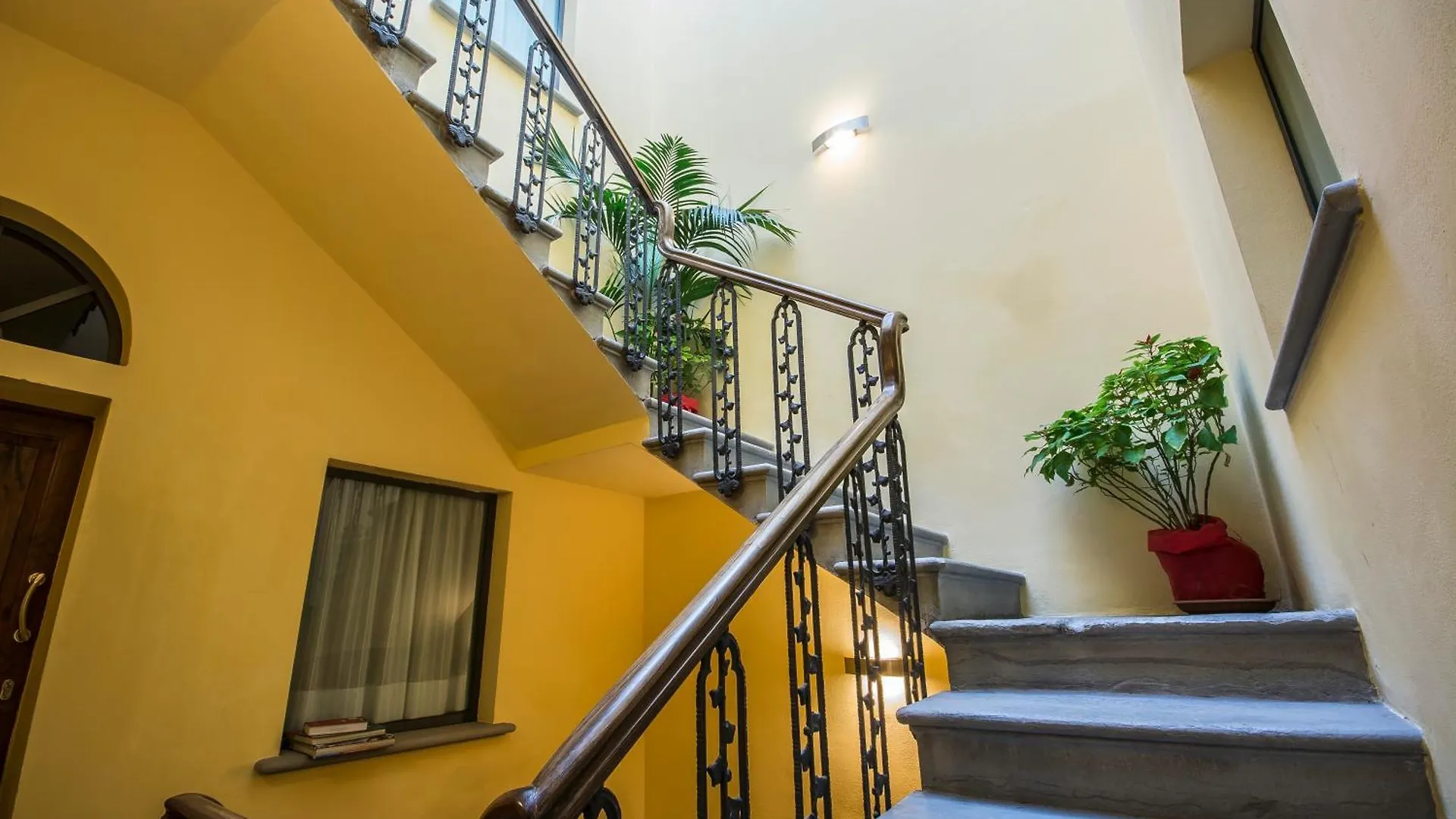 Πανσιόν La Corte Del Re Suite & Rooms Αρέτσο