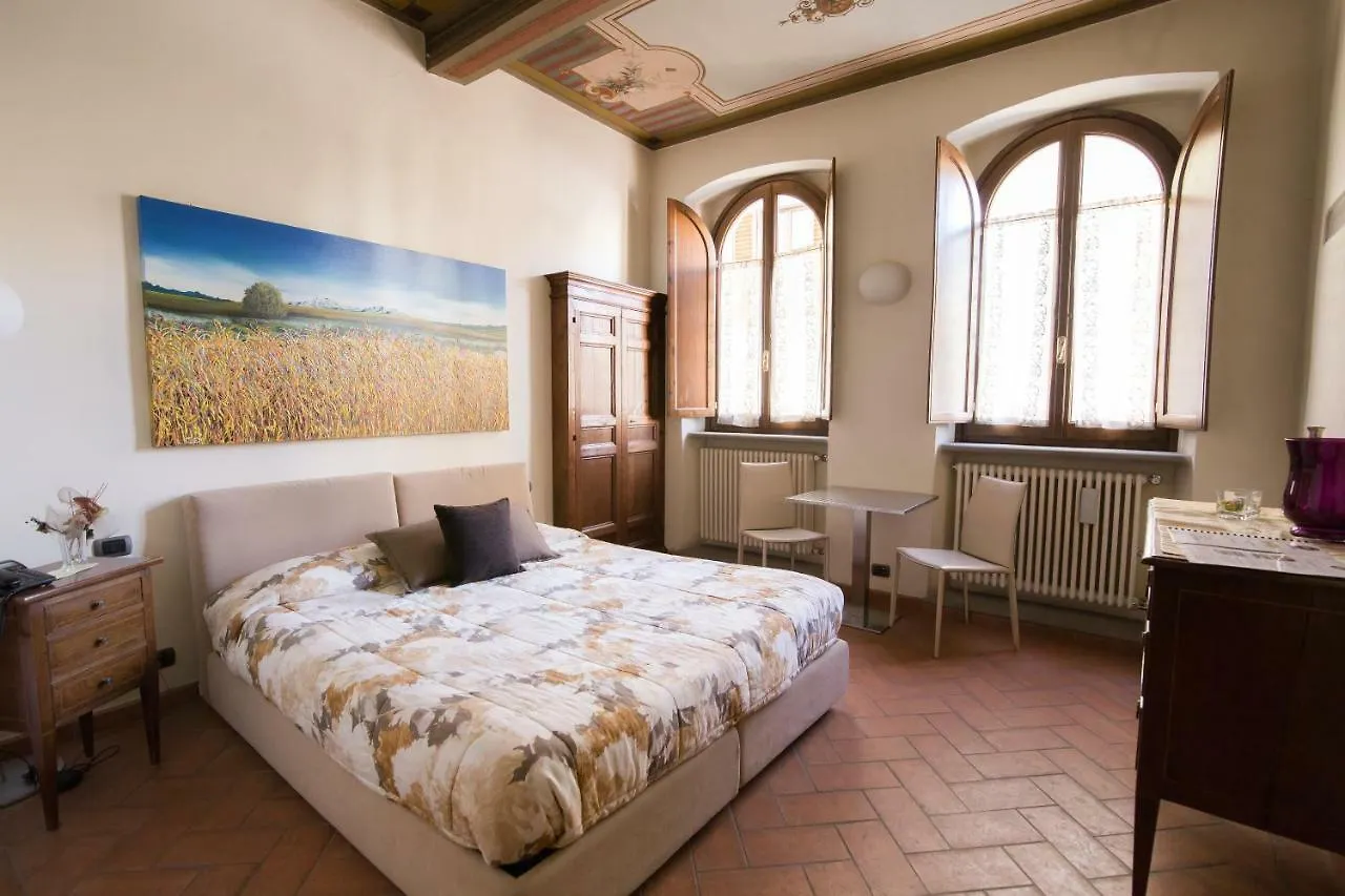 La Corte Del Re Suite & Rooms Arezzo 2*,  Italy